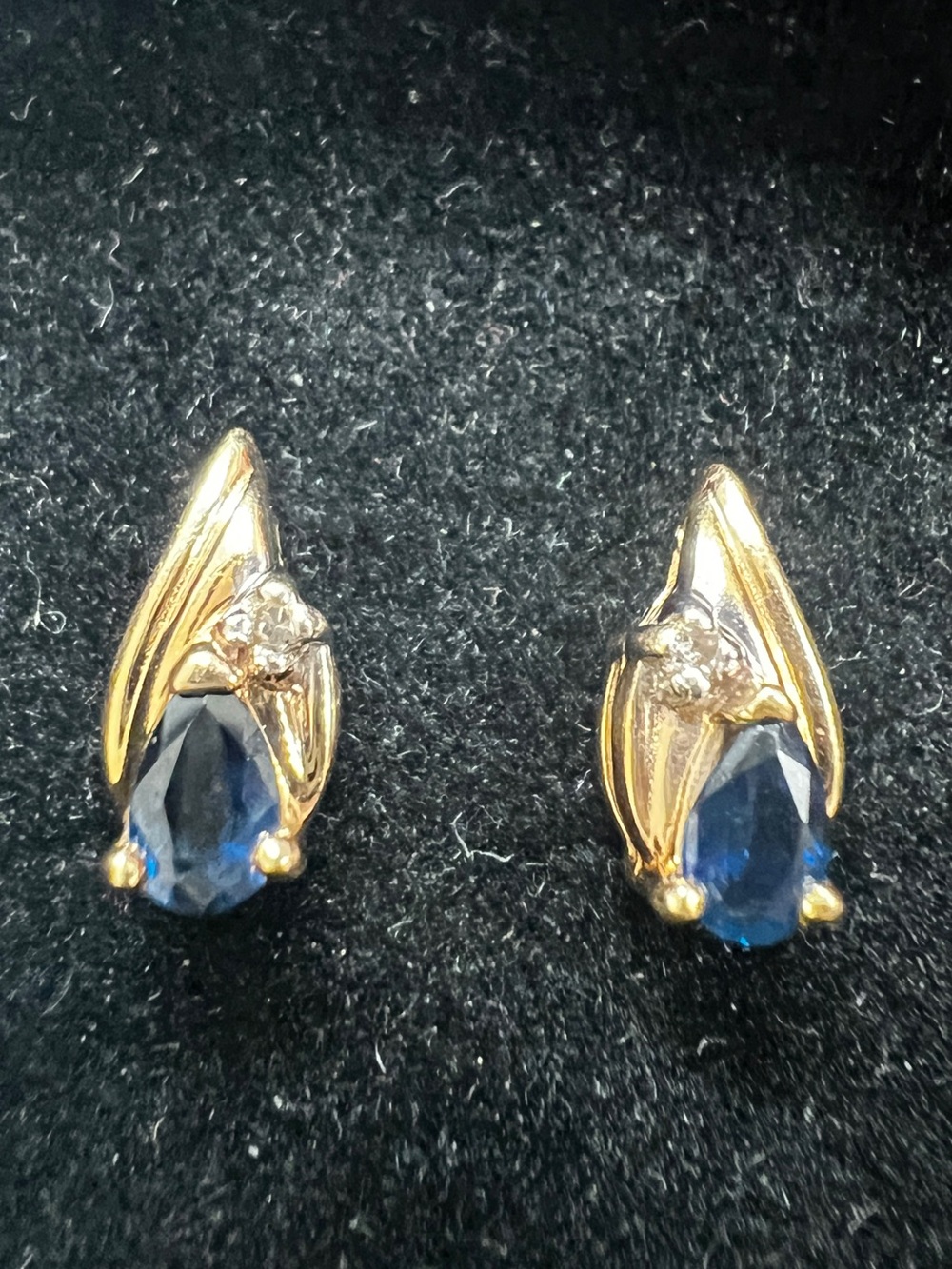 Vintage Estate 14K Gold Sapphire and Diamond Earrings